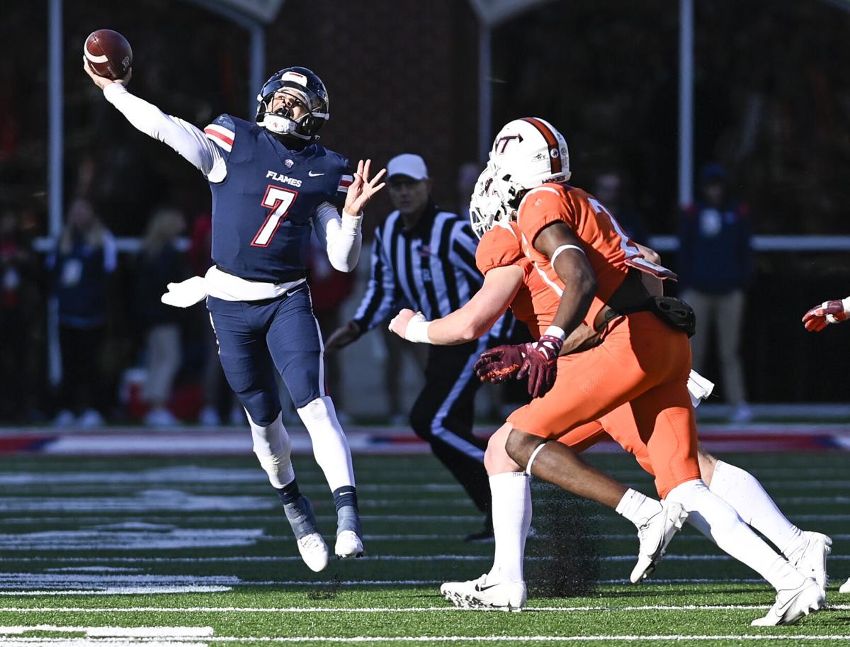 UVA sportswear store readying for Orange Bowl