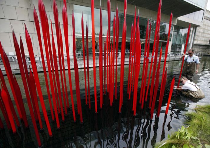 Vmfa Red Reeds VMFA acquires Chihuly’s Red Reeds