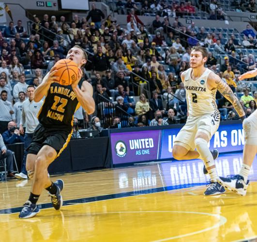 Randolph-Macon wins the 2022 DIII men's basketball championship