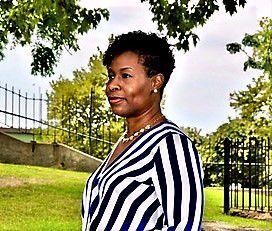 Kimberly Veal with Upscale Life and Living Institute