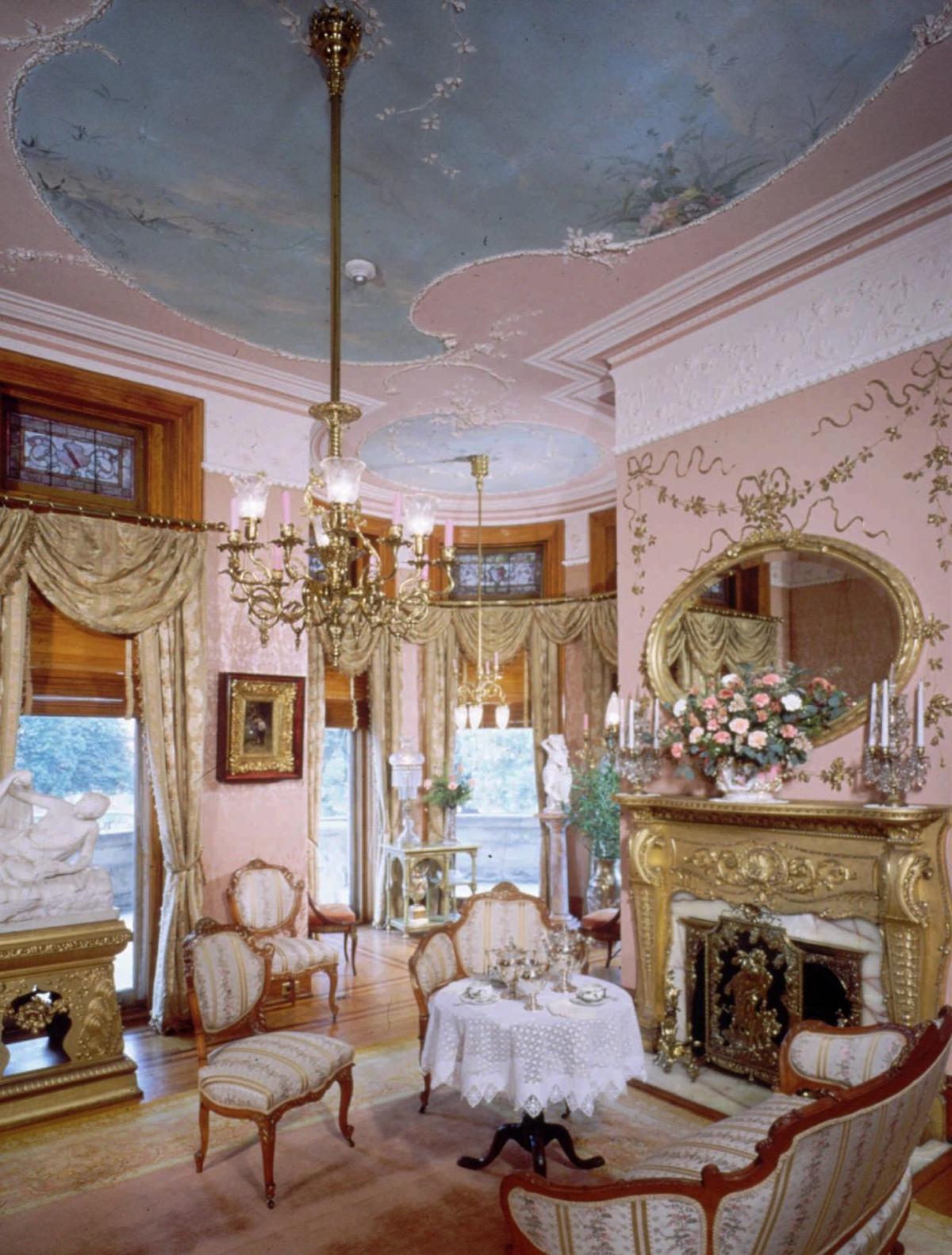 Lavish Living Uncover The Extravagance Of Dale Hansens New Mansion - 2cbjefs