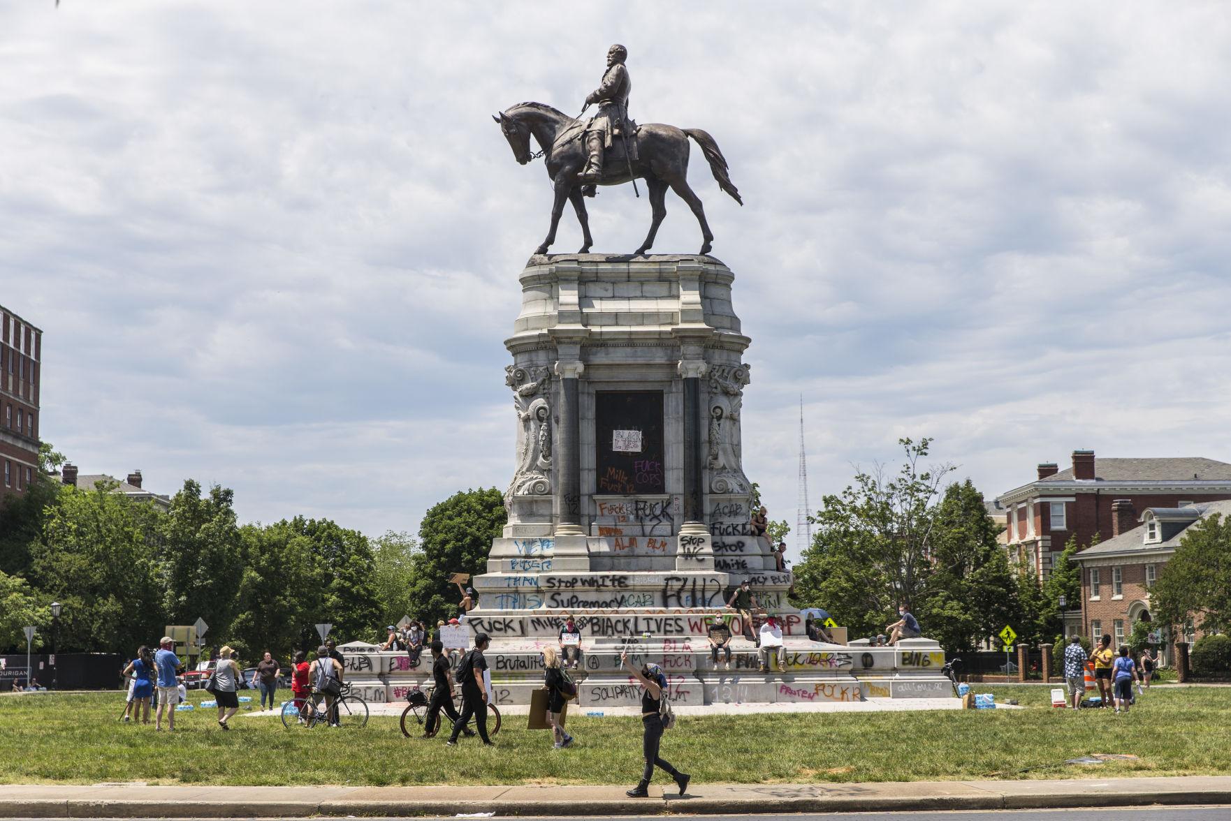 PHOTOS Protests at the Lee statue in Richmond