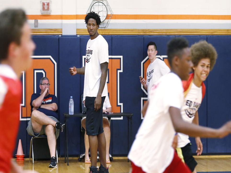 Photos Ed Davis Basketball Camp Professional Sports Richmond Com