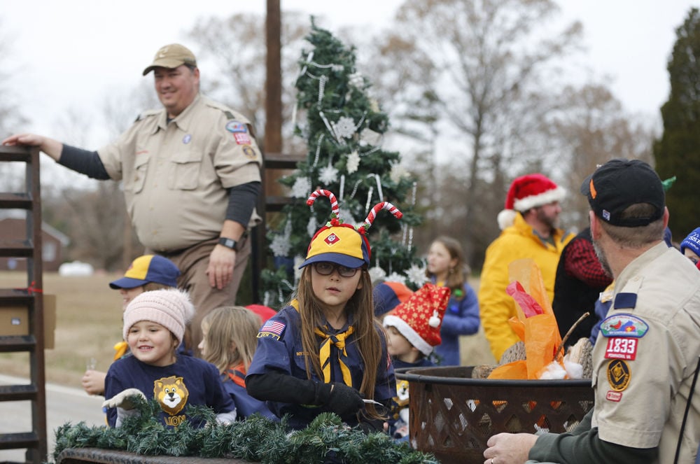 Powhatan parade spreads Christmas cheer Powhatan Today