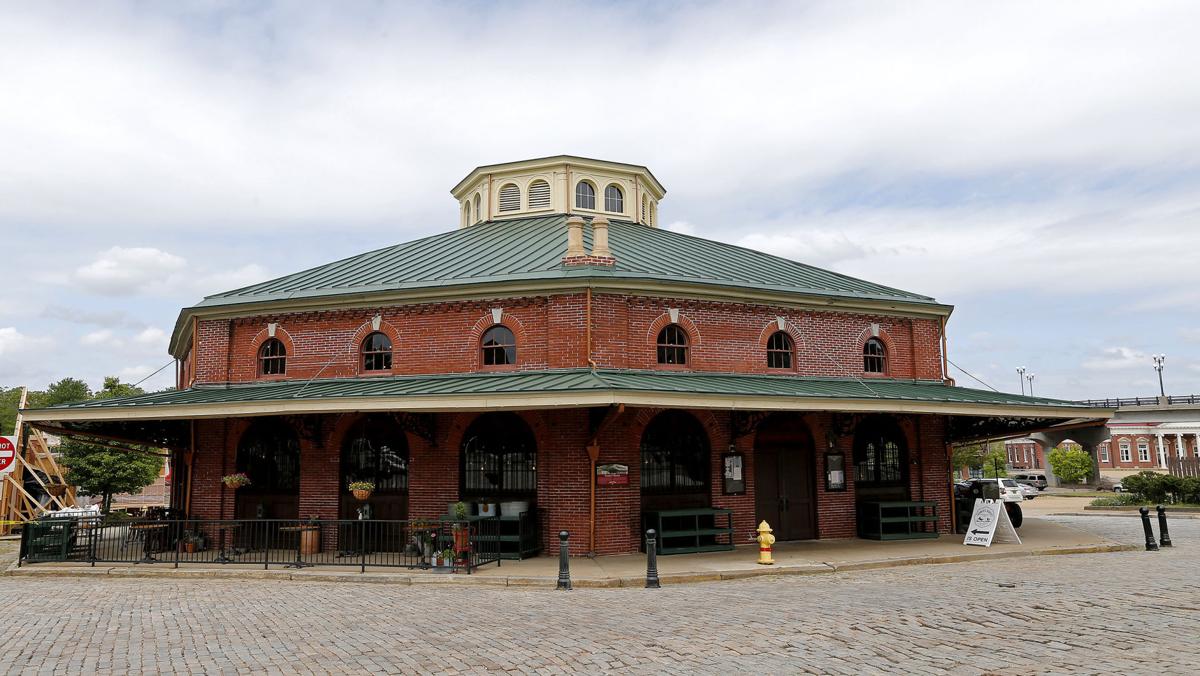 Restaurant Review Farmers Market Restaurant Bar Takes