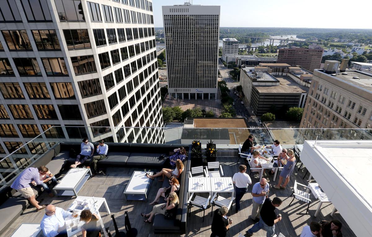 The most popular rooftop bars in Richmond, according to Lyft Restaurant News