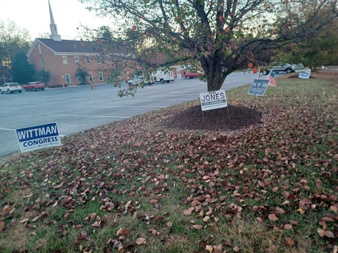 Kentwood Heights Baptist Church polling location