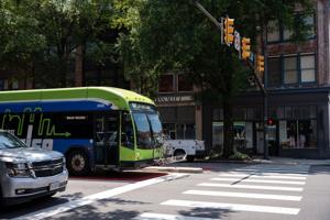 080426-rtd-met-ambulances