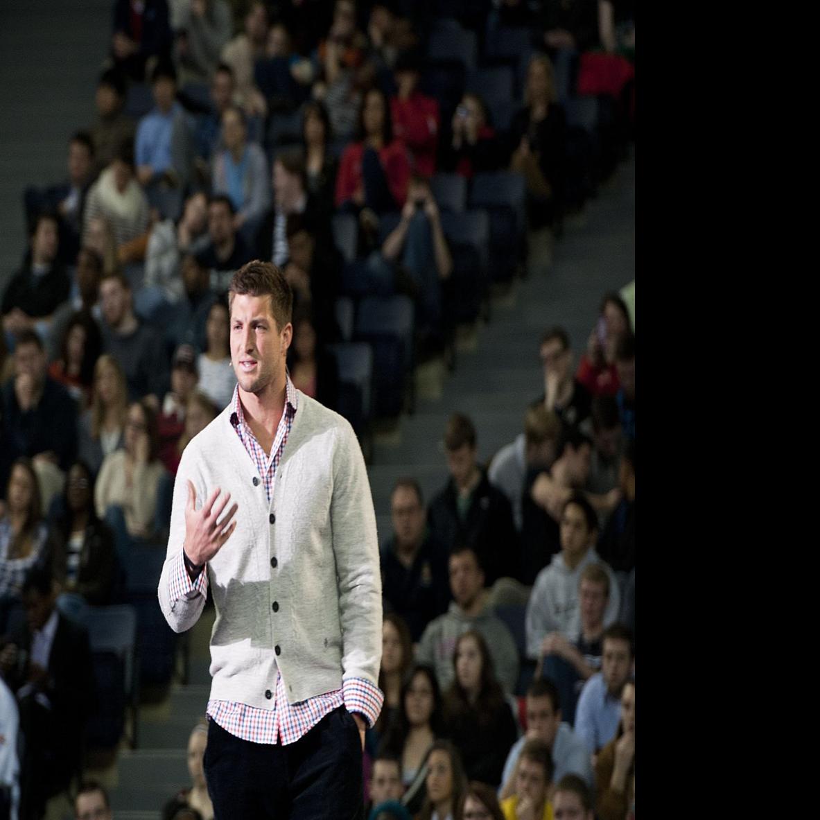Tim Tebow Will Give Keynote Address At Liberty S Commencement College Sports Richmond Com