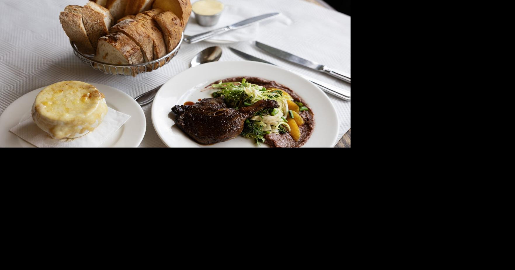 This Carytown classic restaurant still knows how to put on a show