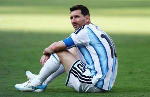 SOCCER-WORLDCUP-ESP-ARG/