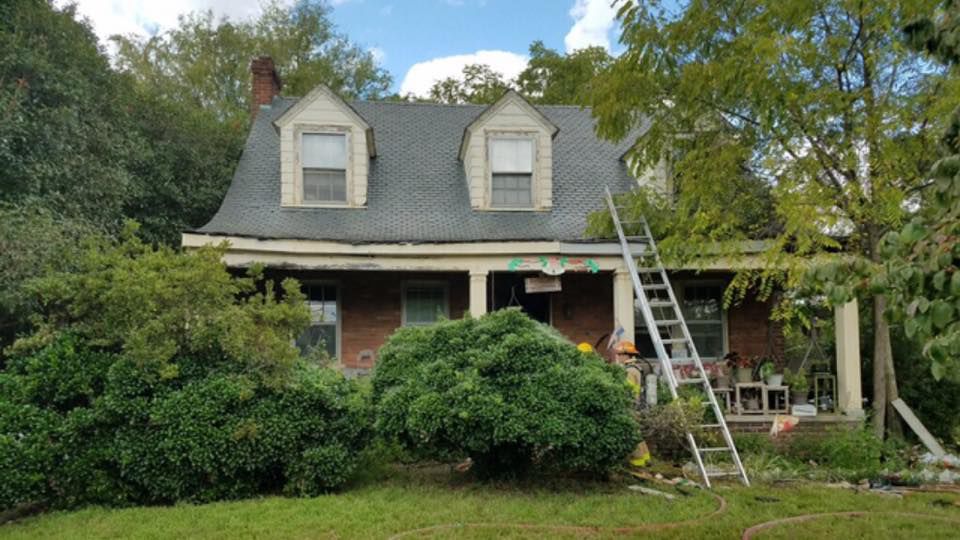 Henrico Firefighters Rescue Woman From Burning House