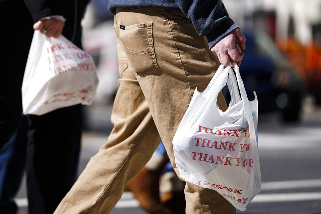 Albemarle County to implement plastic bag tax in beginning of new