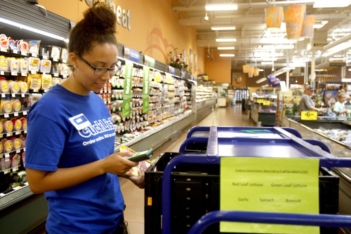 Walmart Expanding Service For Online Grocery Orders Business