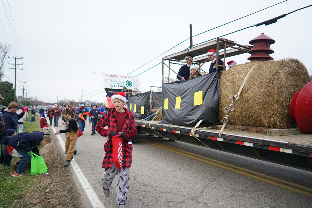 Powhatan parade spreads Christmas cheer Powhatan Today