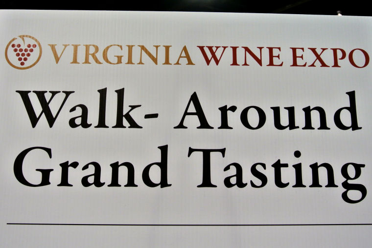 Photos Virginia Wine Expo Entertainment