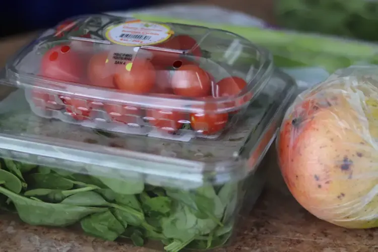 Feeding America, Anthem Blue Cross and Blue Shield Foundation Release Food as Medicine Report Highlighting How Food Access Improves Health