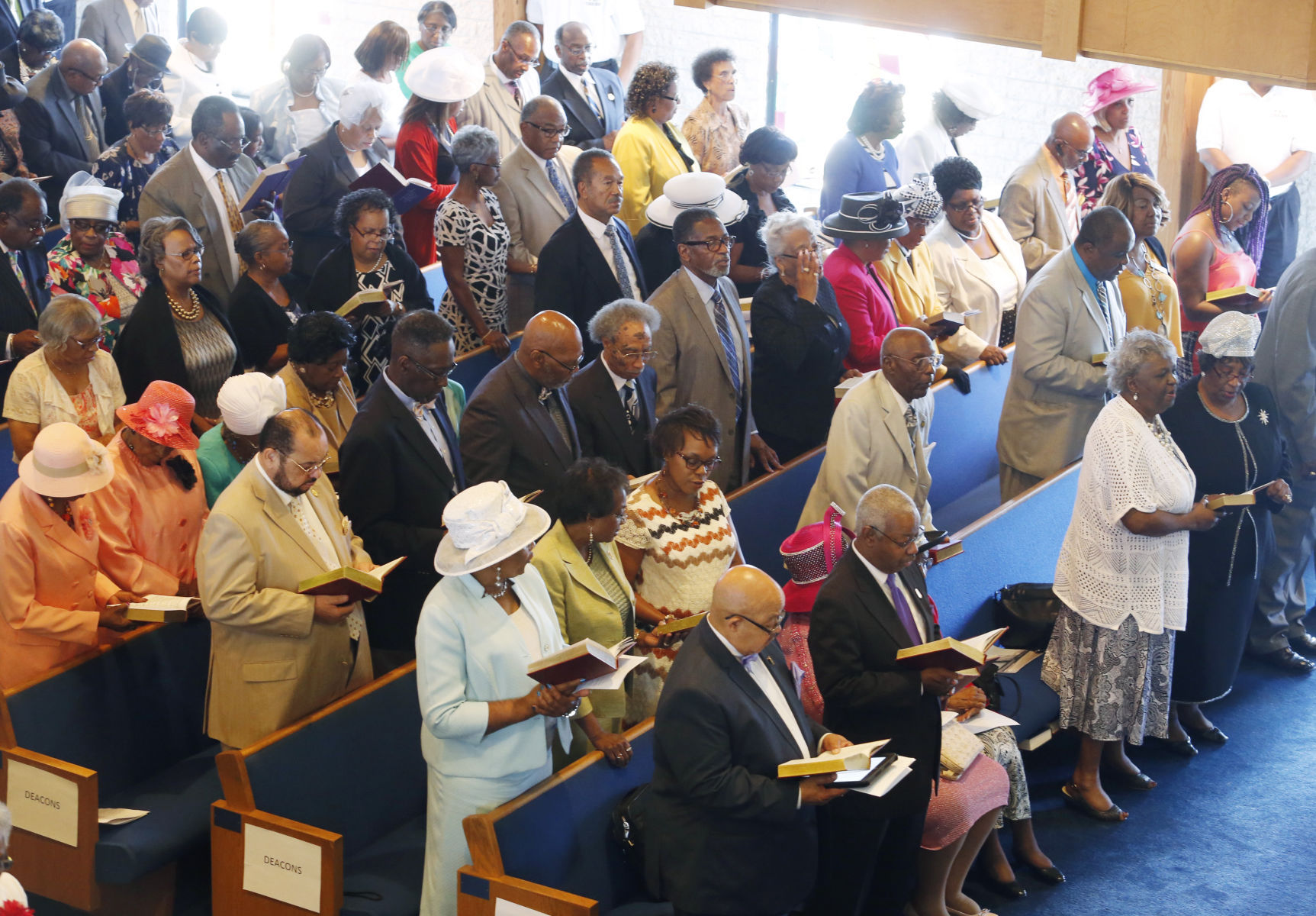 PHOTOS: Baptist Deacons Worship Prior To Start Of National Convention ...