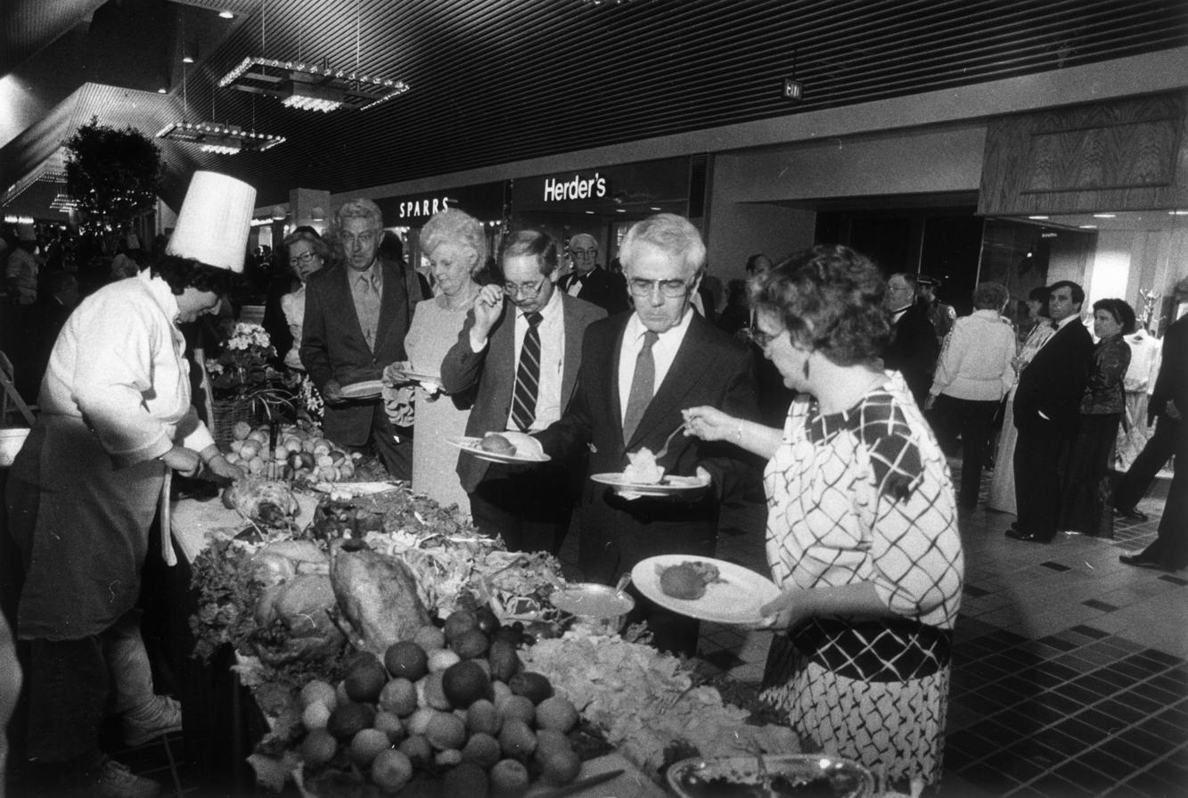 Remember these stores at Willow Lawn? 33 photos from The TimesDispatch