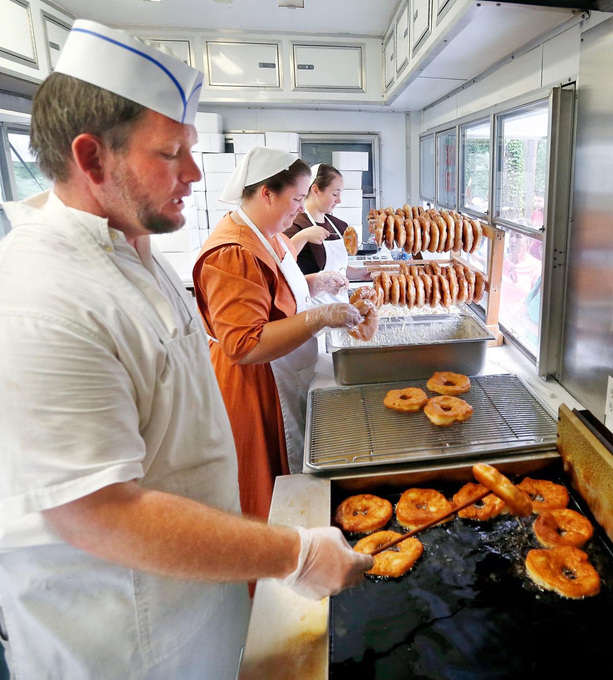 In Mrs Yoder S Kitchen Faith Family And Doughnuts Entertainment Richmond Com