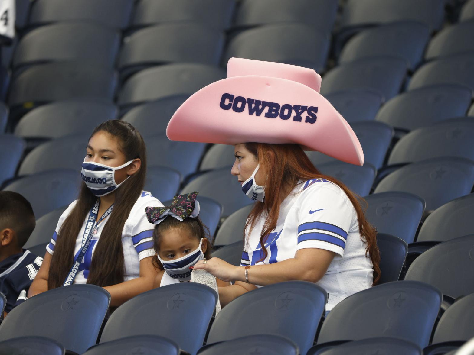 Dallas Cowboys Expected To Have More Than 30 000 Fans At Stadium For Thanksgiving Game Against Washington Professional Sports Richmond Com Dallas Cowboys Expected To Have More Than 30 000 Fans At Stadium For Thanksgiving Game Against Washington Professional Sports Richmond Com