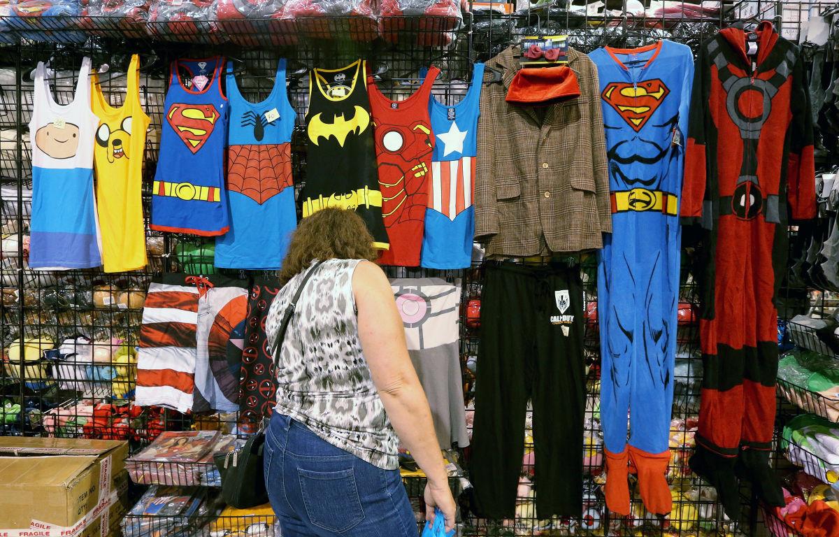At the threeday Wizard World Comic Con, attendees escape into a place