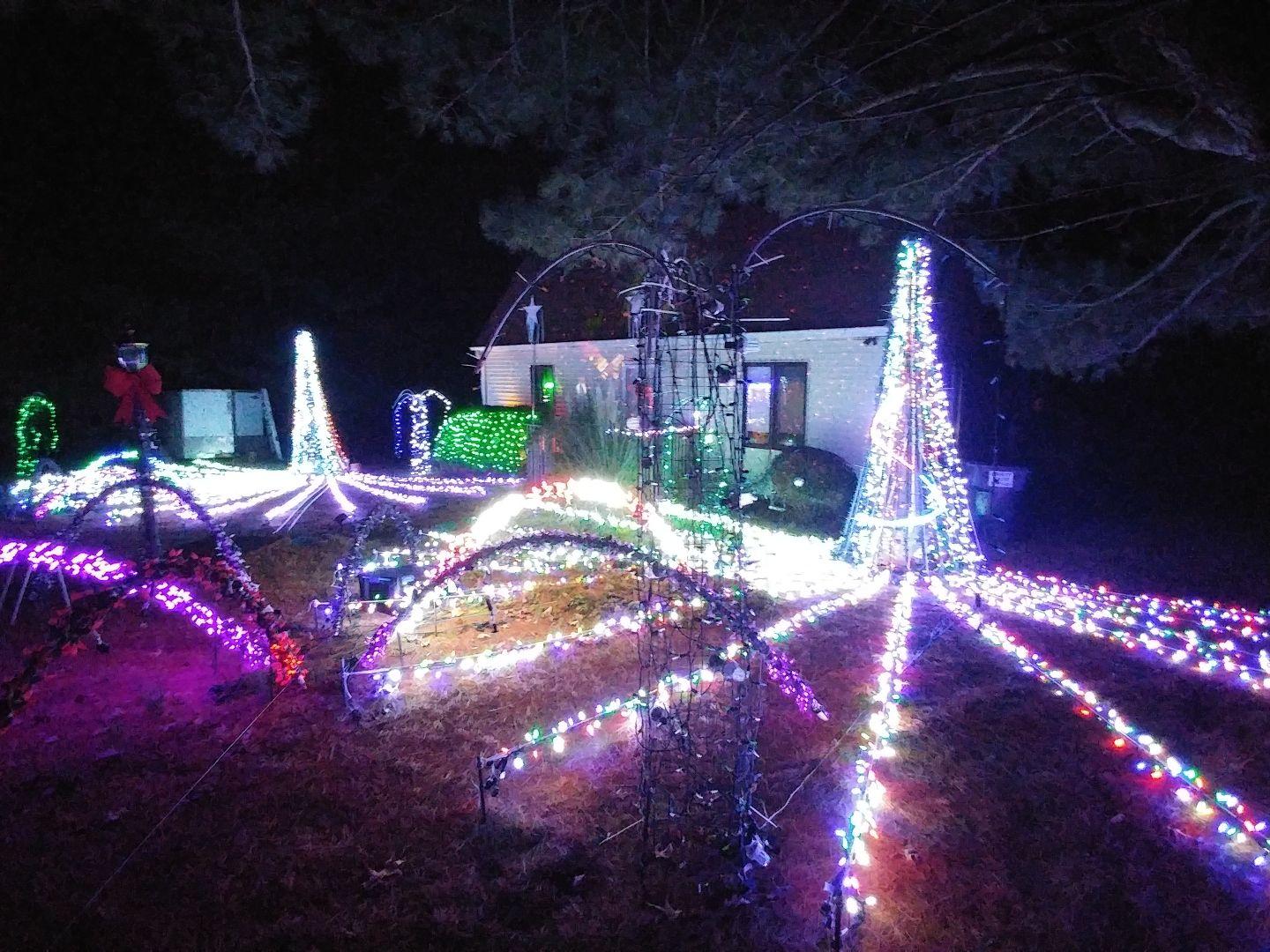 7267 Marimel Lane Rtd Tacky Lights Mechanicsville And Highland Springs Richmond Com