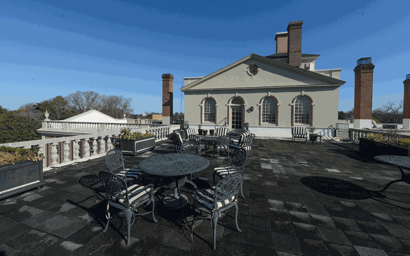 The Tuckahoe The Duncan Leedesigned condo building rings up a pair of highticket sales