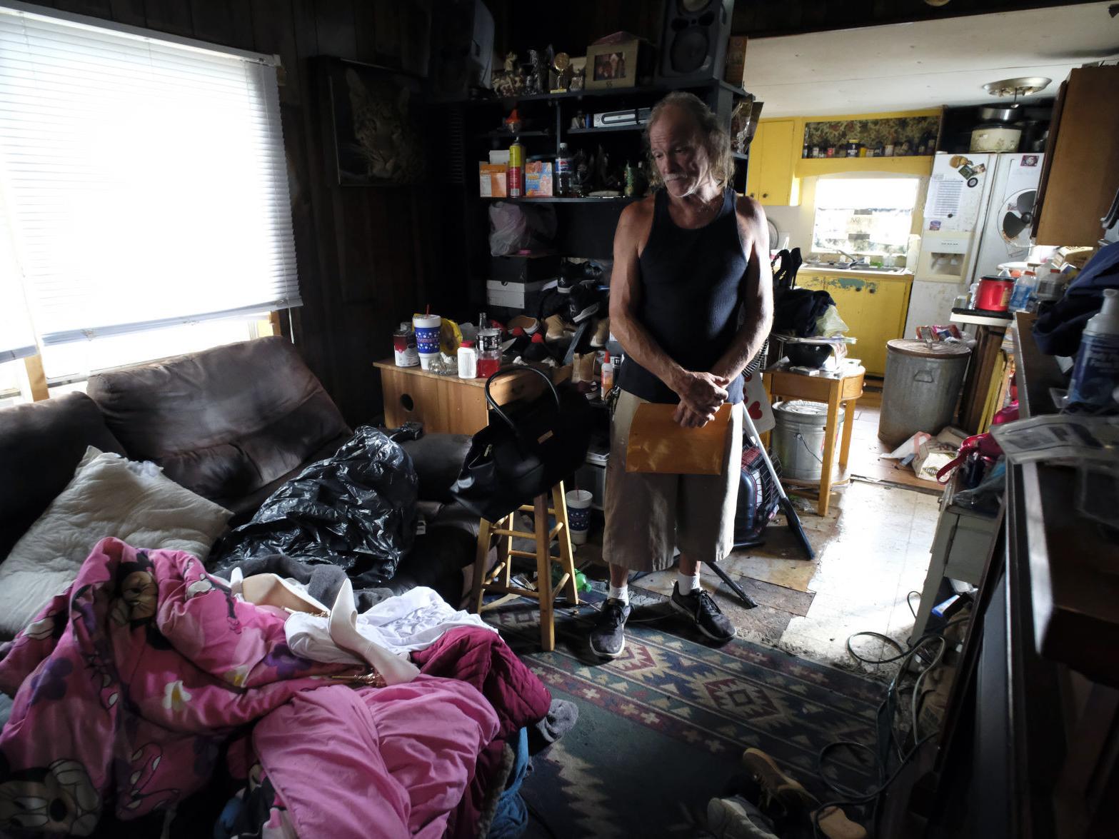 It Sounded Like God Was Stomping Down On The Trailer Flooding Displaces Mobile Home Park Residents Weather Richmond Com