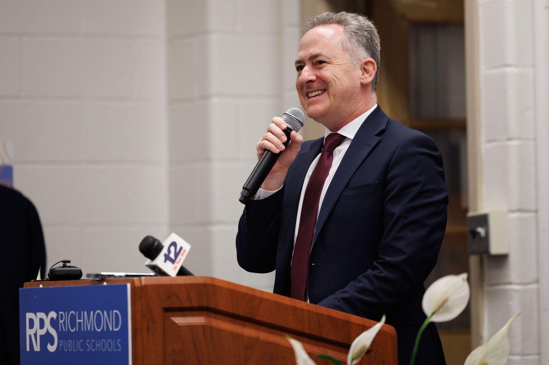 Virginia lawmakers take step toward revamping school funding formula