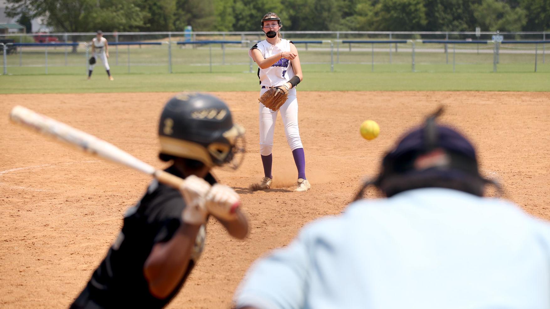As College Commitment Decisions Approach Softball Players Feel Squeezed By Uncertainty Local Richmond Com 2021 softball recruiting calendar