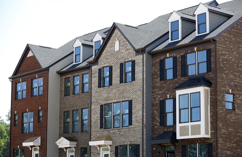 At CenterPointe, new apartments and townhomes rise in fast growing area