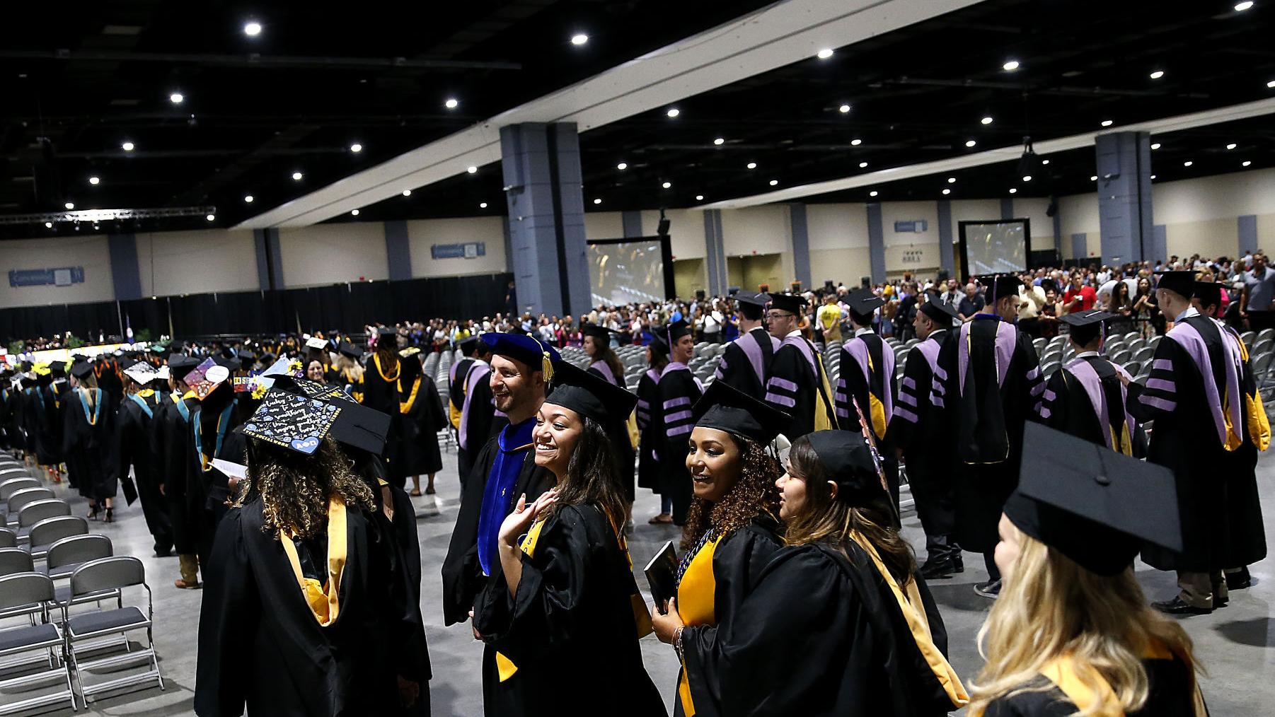 Vcu Will Host A Virtual Graduation In December And Delay In Person Ceremony Education Richmond Com Vcu Graduation December 2022