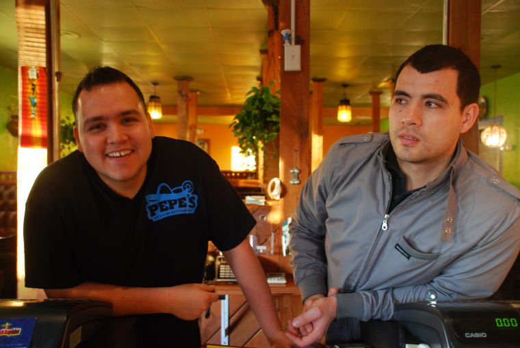 Benavides brothers keeping the restaurant business all in the family