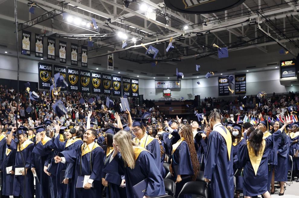 92.1 of Virginia's public high school Class of 2022 graduated