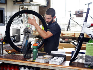 agee's bicycles cary street