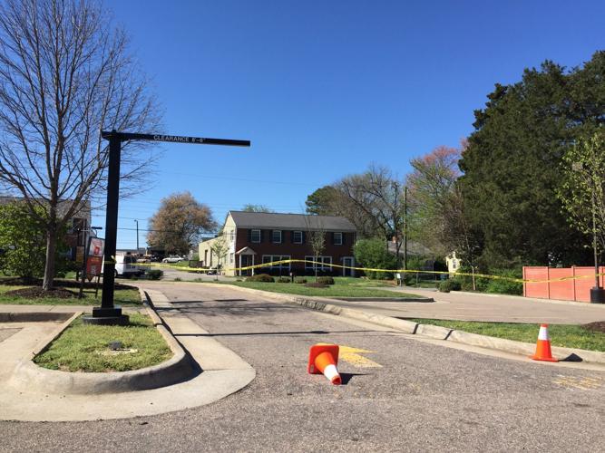 Richmond's first Zaxby's restaurant temporarily closed due to crash