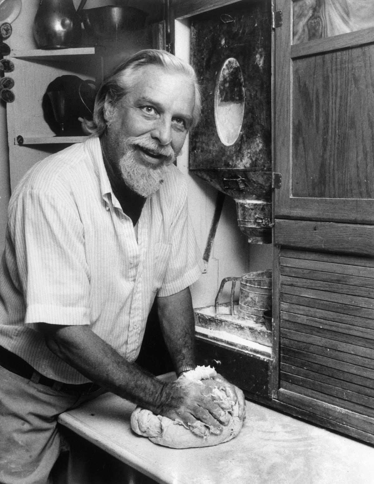 Chase Spilman Decker Prolific Richmond Artist And Sculptor Dies