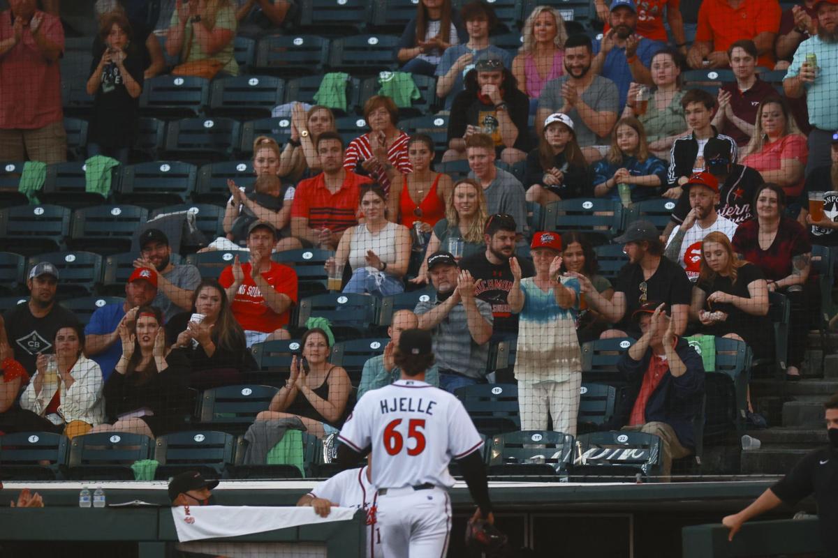 Flying Squirrels Schedule 2022
