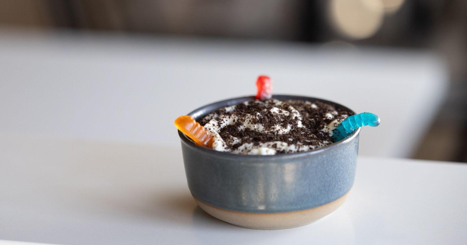 Great dessert in Richmond: Dirt cup at Odyssey - Vimarsana News