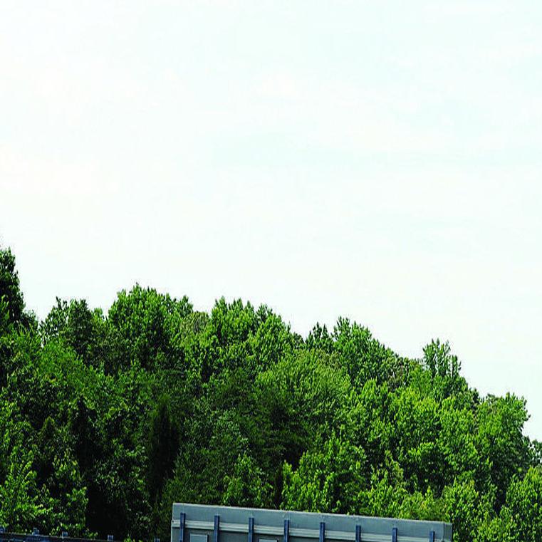 Someone Vandalized The Confederate Flag On I 95 In Stafford