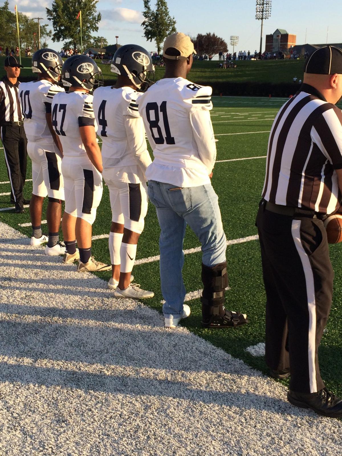 High School Football Notes Patrick Taylor Settles In At Qb For