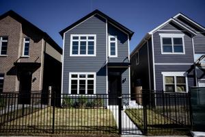 Bank sees return on Chicago philanthropic investments