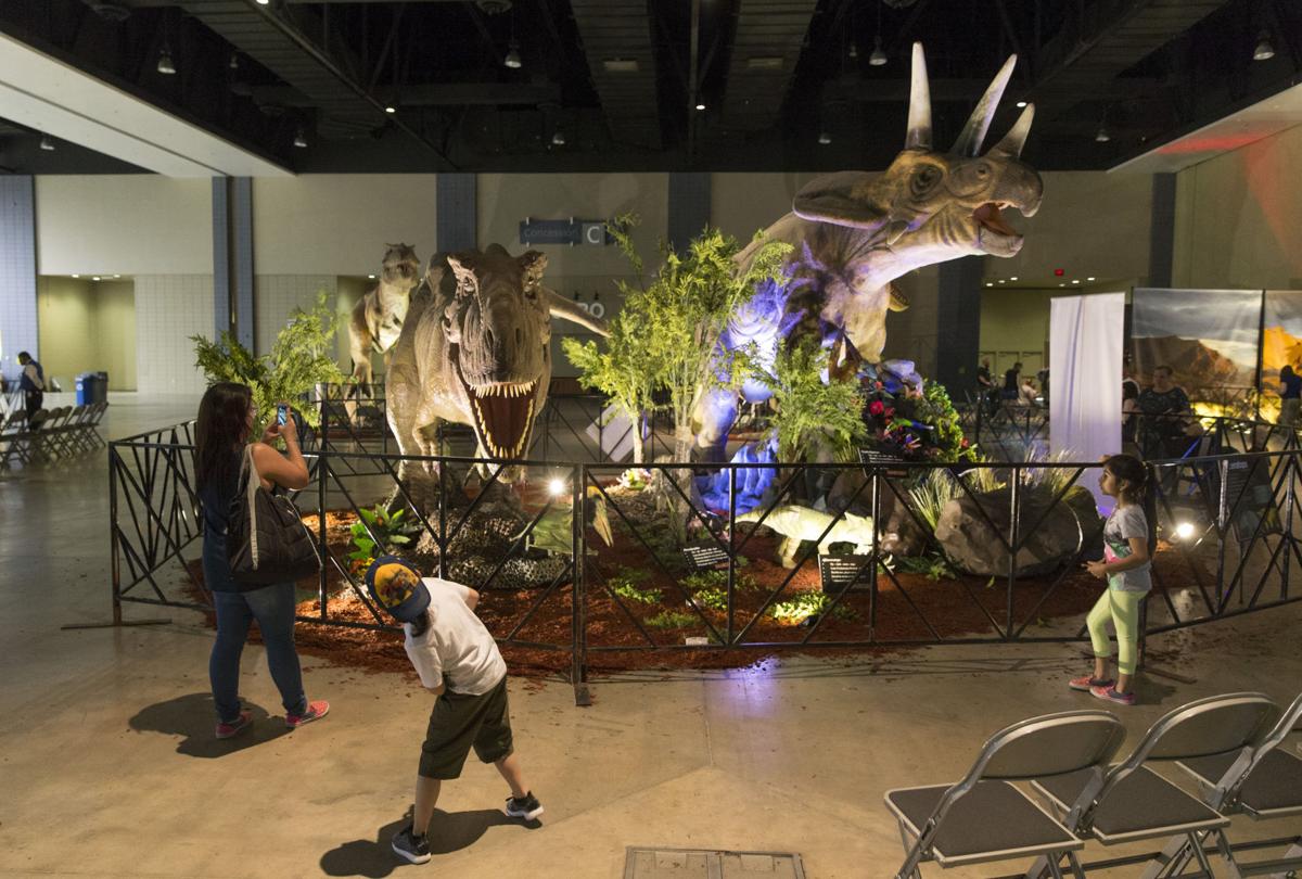 PHOTOS Jurassic Quest