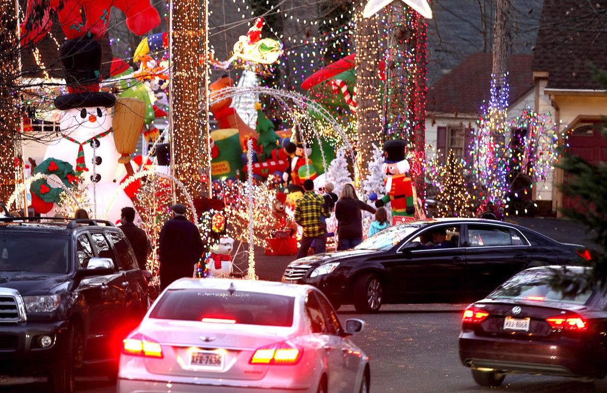 Award-winning Christmas lights to shut down early | Richmond Local News