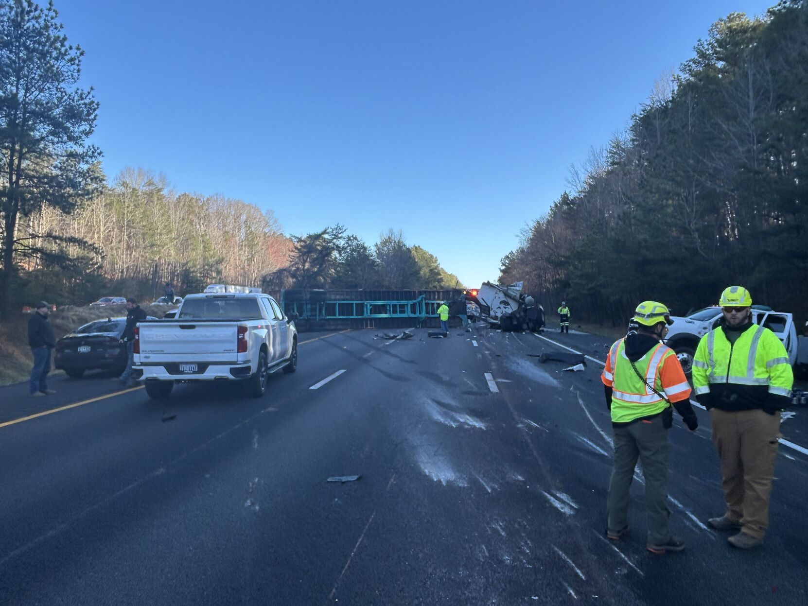 Tractor-trailer crash causes major backups on I-95