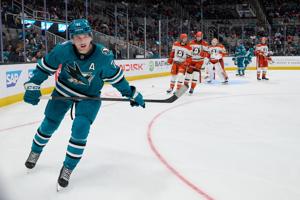 HOCKEY-NHL-SJS-ANA/