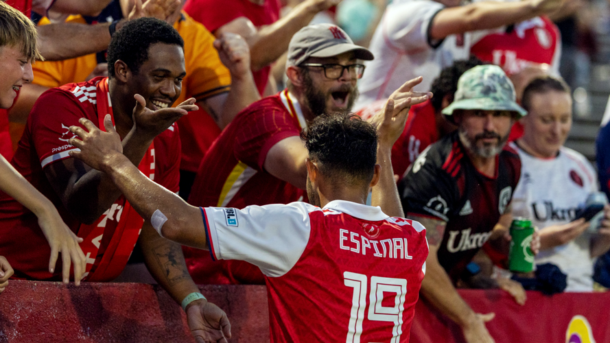 Kickers_Celebration_2.png