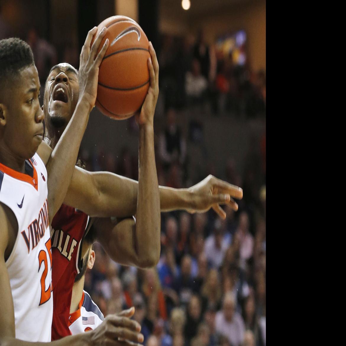 No 12 U Va Pulls Away From No 4 Louisville 71 55 University