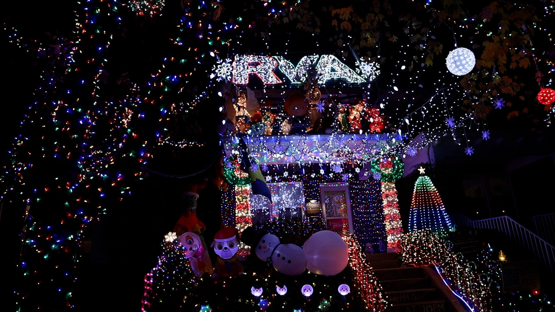 5 Must-see Tacky Light Houses In Richmond